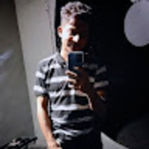 Meet your Posher, Akash